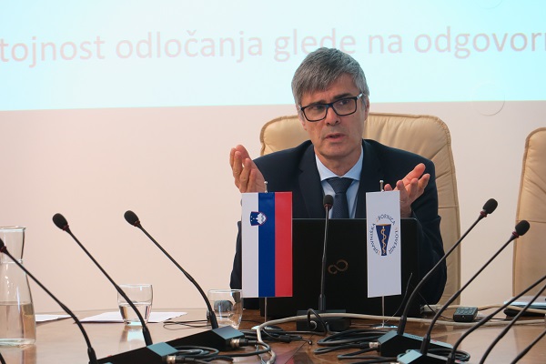 Dorjan Marušič_usposabljanje za člane svetov zavodov Dorjan Marušič_usposabljanje za člane svetov zavodov