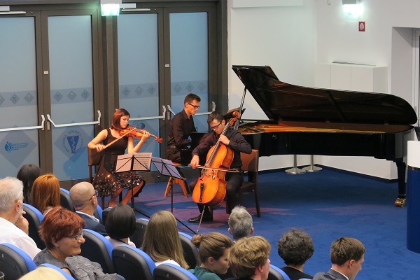 Klavirski trio Rupnik_19 09 2018 Klavirski trio Rupnik_19 09 2018